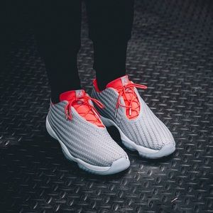 AIR JORDAN LOW WOLF GREY/INFRARED 23